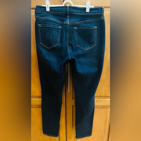 Old Navy Curvy Profile Jeans - Size 4 Short - Picture 2 of 7